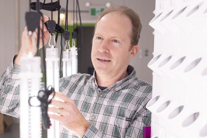 Protein bars from recycled plastic bottles? An indoor farm on wheels? Western prof gets innovative with green tech